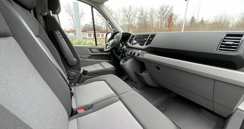 Volkswagen Crafter cena 214881 przebieg: 5, rok produkcji 2024 z Dzierżoniów małe 137